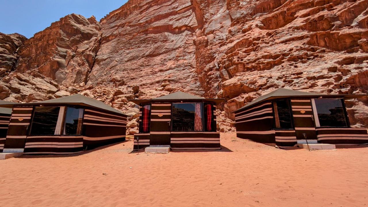 Whydesert Camp & Tours Wadi Rum Exteriör bild