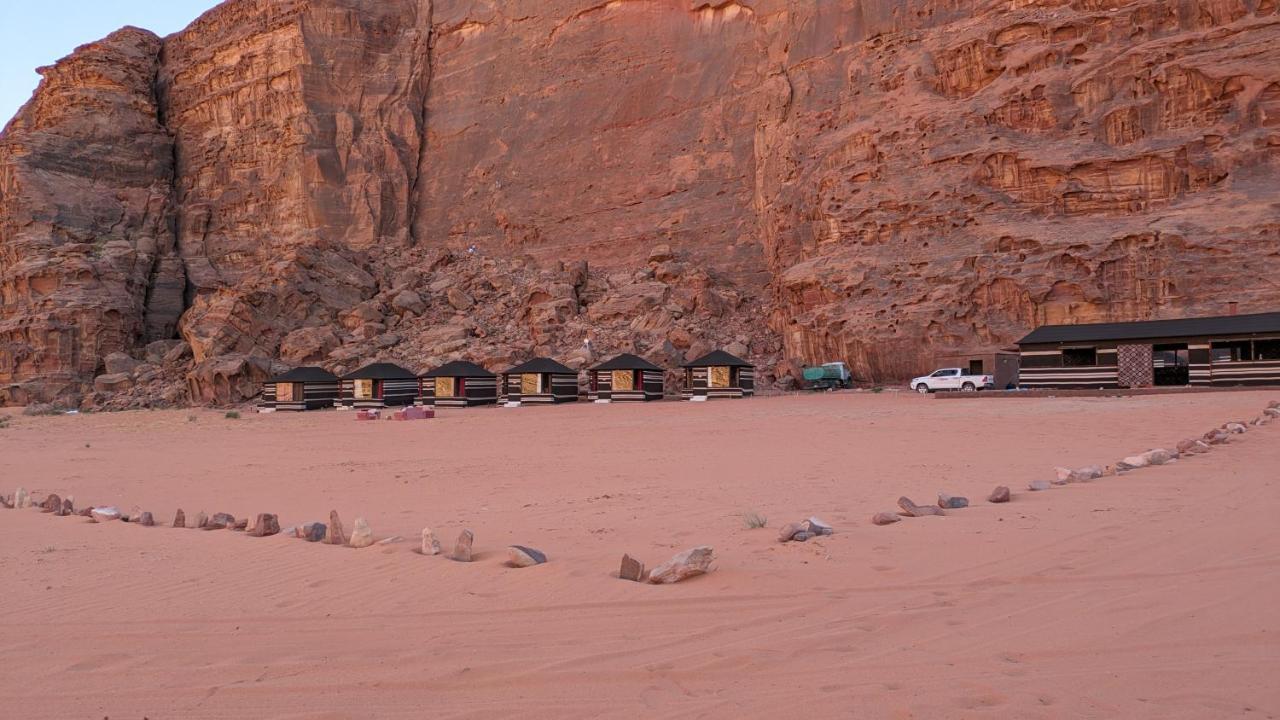 Whydesert Camp & Tours Wadi Rum Exteriör bild